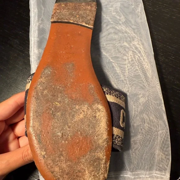 Dior Dway Slide
Deep Blue Embroidered Cotton - Picture 6 of 6